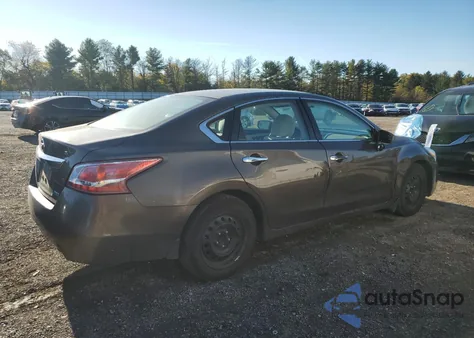 2013 Nissan Altima 2.5 z USA, uszkodzony, nr VIN 1N4AL3AP2DC267577